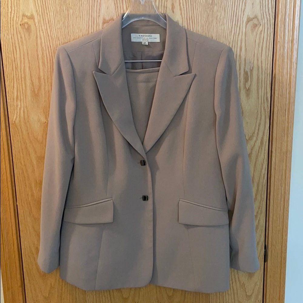 Beige skirt suit
